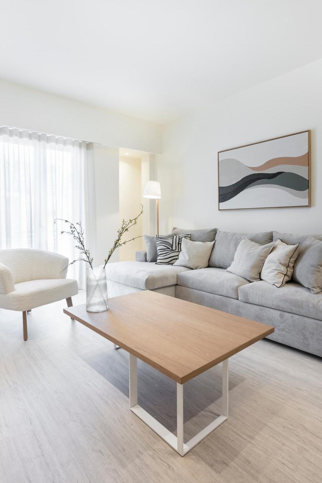 Deluxe In Kallithea With Balcony & Wifi Апартаменты